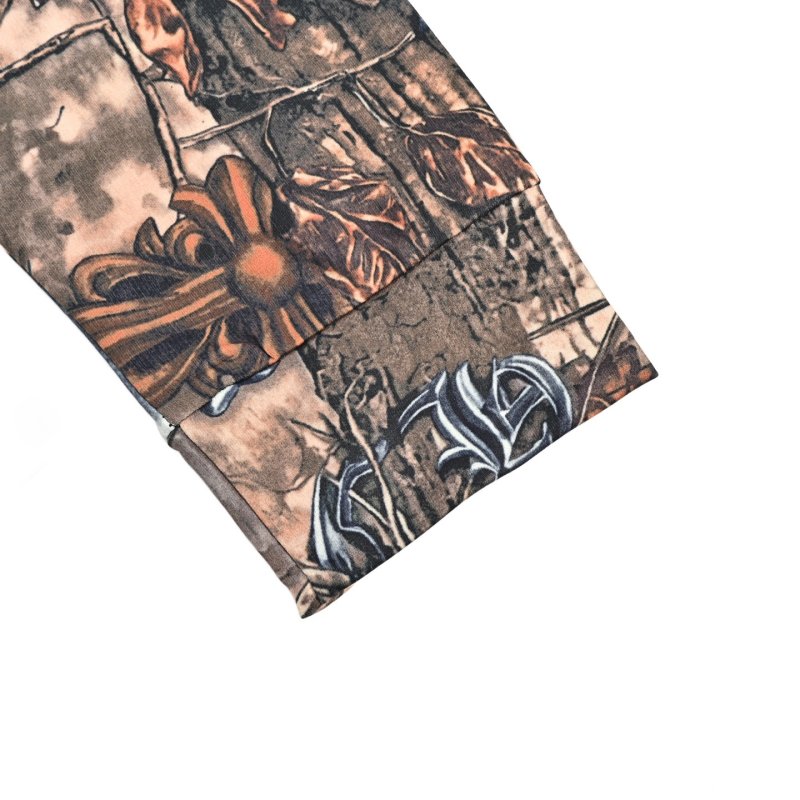 Baroque Gold & Black Ornamental Long Sleeve Tee view
