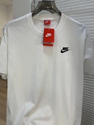 Nike Smiley Logo Short Sleeve T-Shirt White view 3