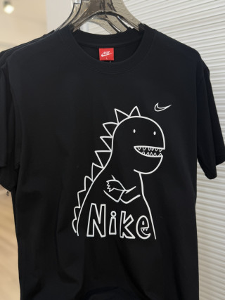 Nike Smiley Logo Short Sleeve T-Shirt White view 6