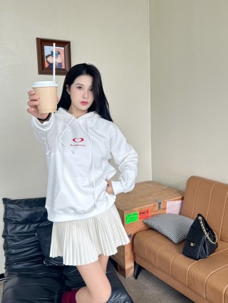 Balenciaga Heart Logo White Hoodie view 6