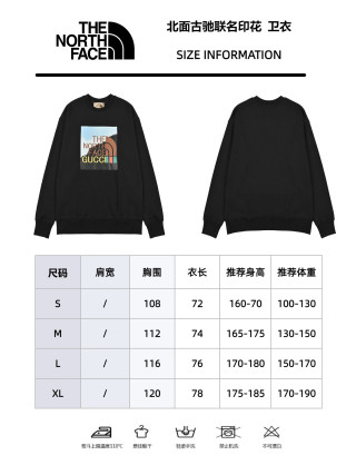 The North Face Forest Print Crewneck Sweatshirt Black view 11