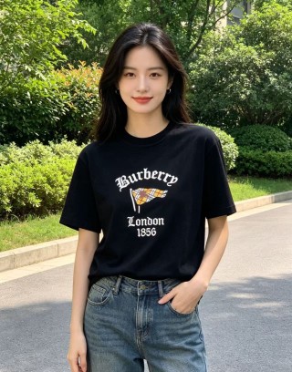 Burberry London 1856 Black T-Shirt view 4