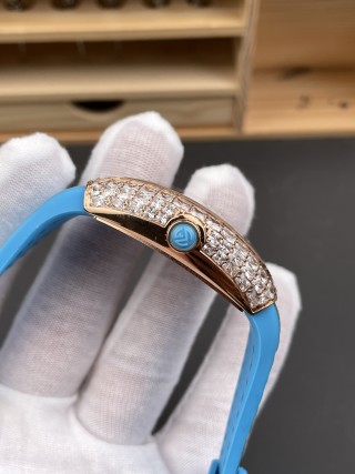 Franck Muller Tonneau V32 Rose Gold Full Diamond Blue Rubber Watch view 4