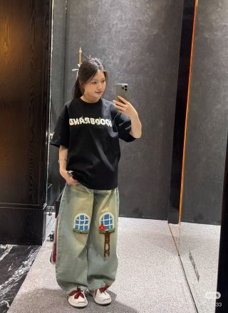 GOODBRAND Black Graphic T-Shirt view 6