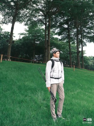 Beige Slim-Fit Casual Chino Pants view 2