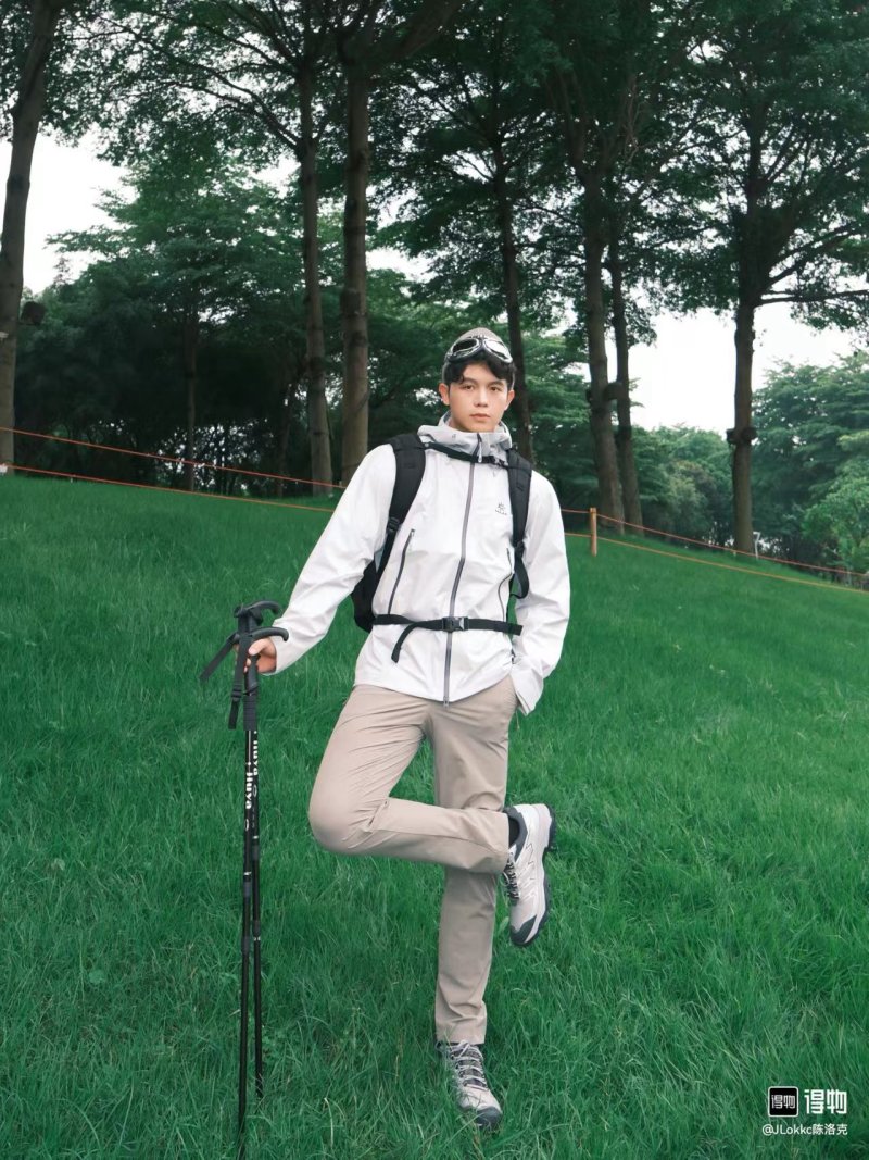 Beige Slim-Fit Casual Chino Pants view