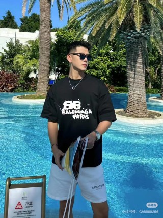 Balenciaga Paris Black Graphic T-Shirt view 3