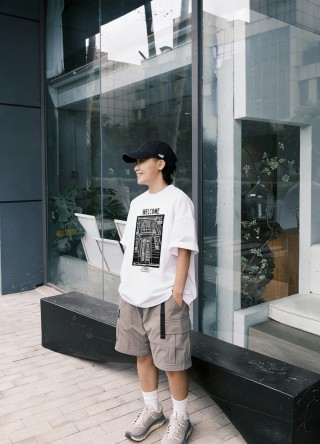 Welcome Graphic Print Short Sleeve T-Shirt Cream view 4