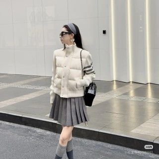 Chanel Cream Quilted Down Puffer Jacket with Ribbed Sleeves view 15