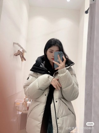 Cream & Black Reversible Puffer Down Jacket view 5