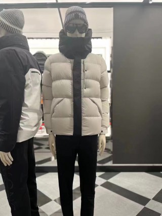 Cream & Black Reversible Puffer Down Jacket view 9