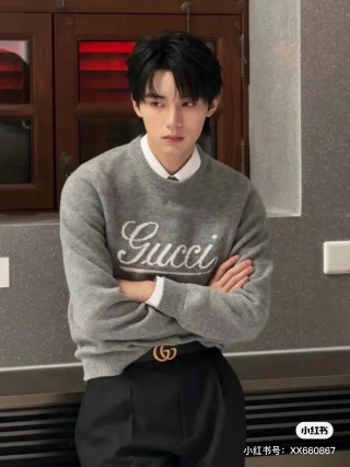 Gucci Script Logo Grey Crewneck Sweater view 3