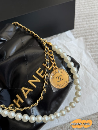 Chanel 22 Mini Bag Black Leather Pearl Chain view 3
