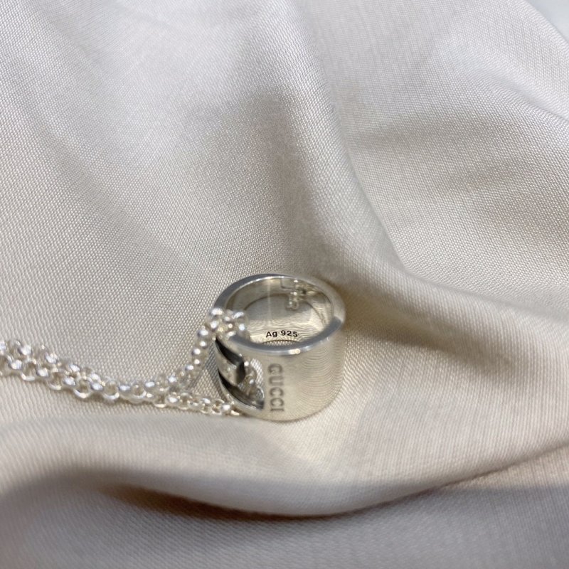 Gucci Silver Ring Pendant Necklace 50cm view