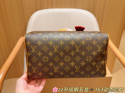 Louis Vuitton Speedy 30 Monogram Canvas Handbag view 6