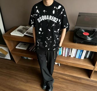 Dsquared2 Black Bleach Splash Logo T-Shirt view 6