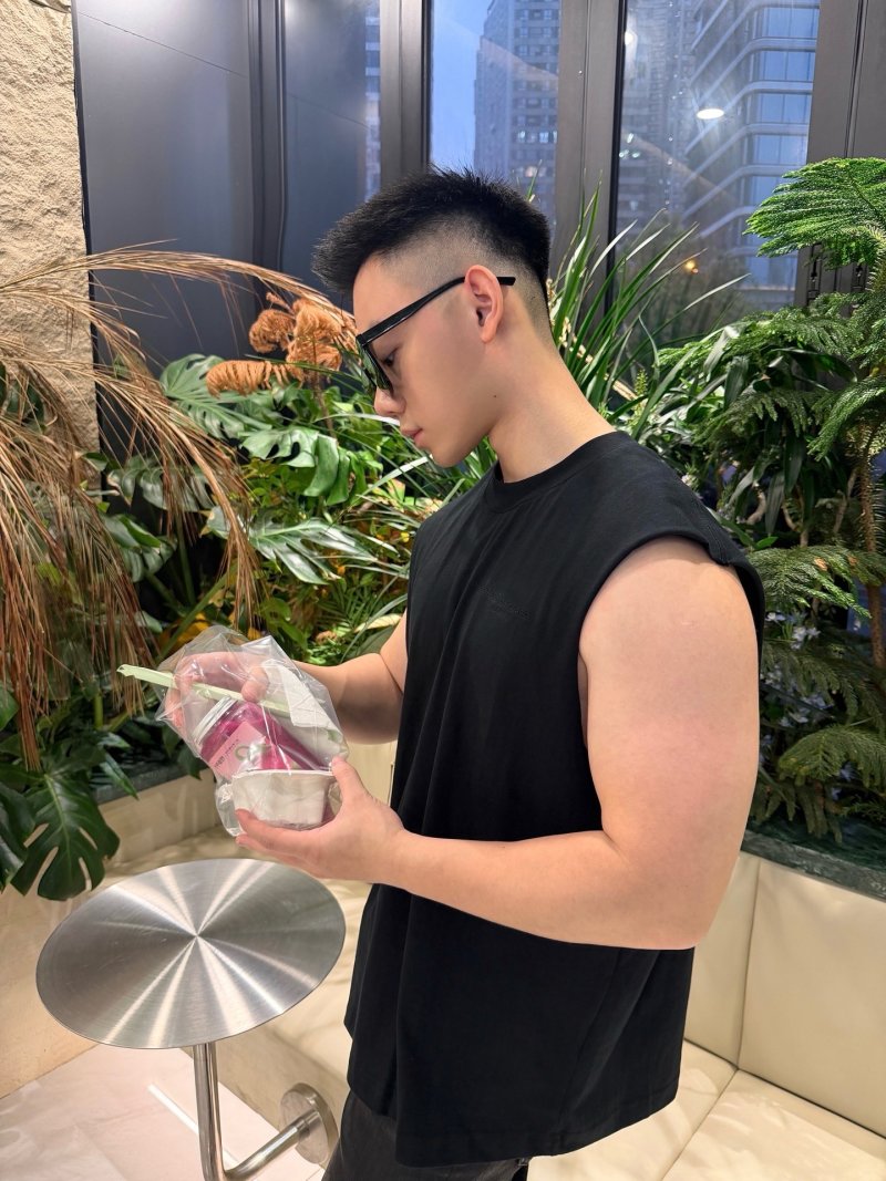 Alexander Wang Logo Embroidered Black Vest view