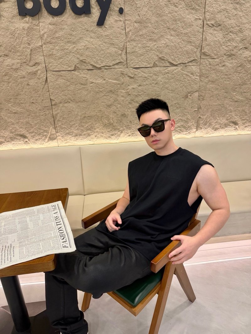 Alexander Wang Logo Embroidered Black Vest view