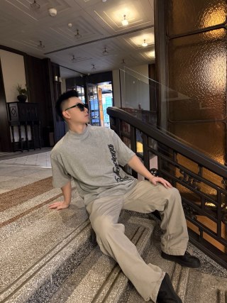 Balenciaga Grey Vertical Logo T-Shirt view 7