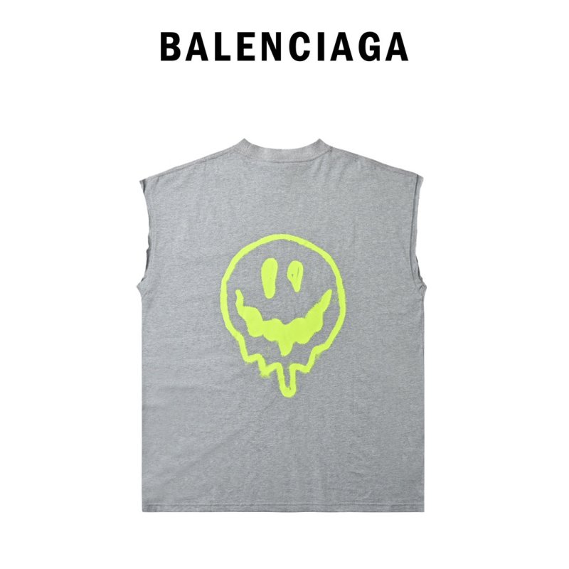 Grey T-Shirt with Green Graphic Print view