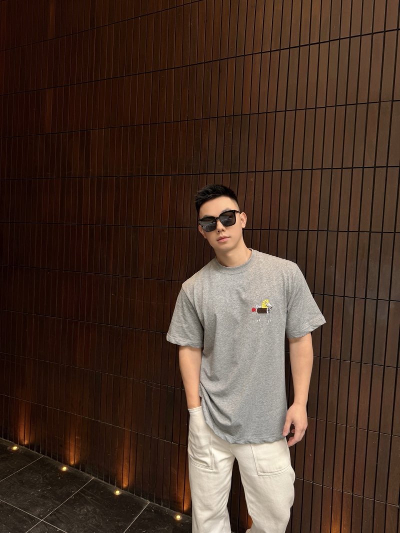 Dior Bee Embroidered Grey T-Shirt view