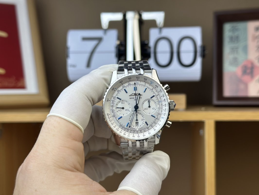 Breitling Navitimer Chronograph Silver Dial Watch view