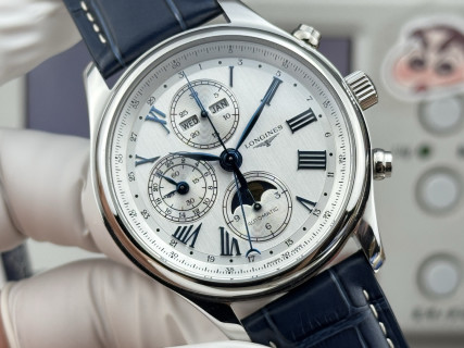 Longines Master Collection Moon Phase Chronograph 42mm Silver view 4