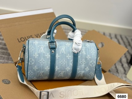 Louis Vuitton Denim Pillow Bag Blue view 5