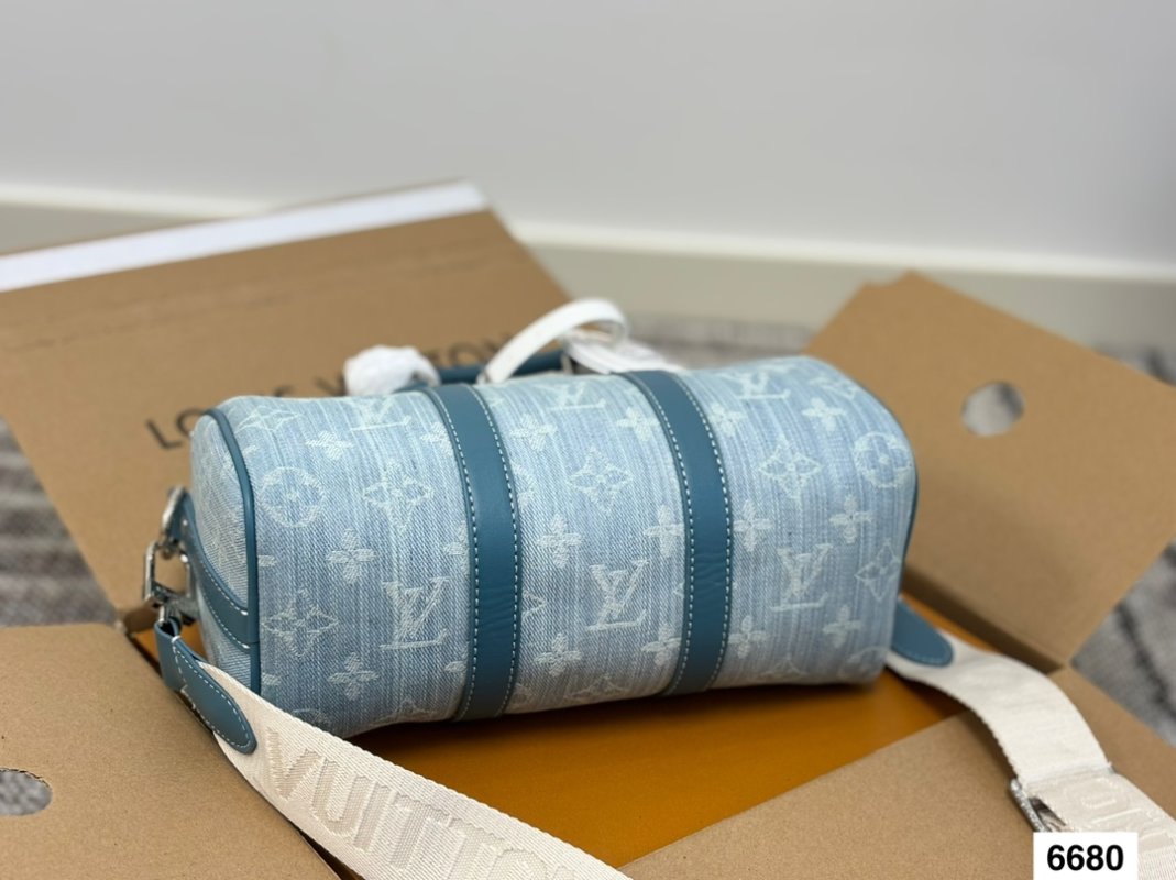 Louis Vuitton Denim Pillow Bag Blue view