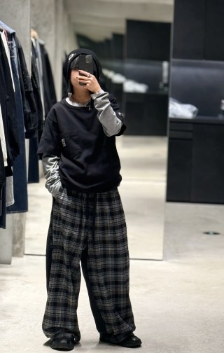 Black & Grey Plaid Wide-Leg Pants view 3