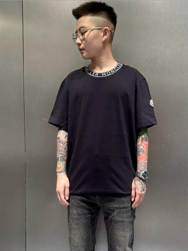 Dior Black Crew Neck T-Shirt with Collar Logo view