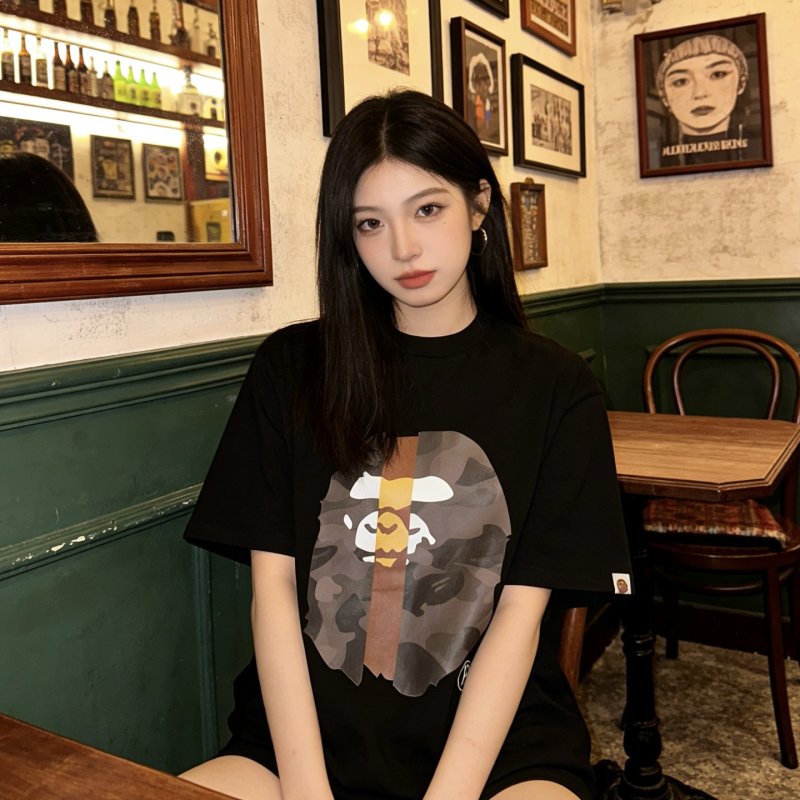Black Graphic Bear Print T-Shirt