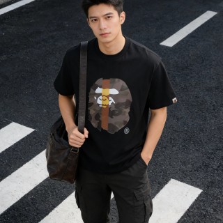 Black Graphic Bear Print T-Shirt view 7