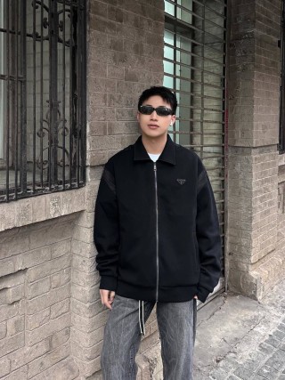 Prada Black Wool Zip-Up Jacket view 5