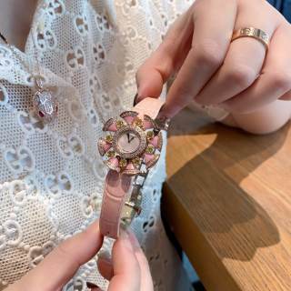Bulgari Divas' Dream Rose Gold Amethyst Diamond Watch view 6