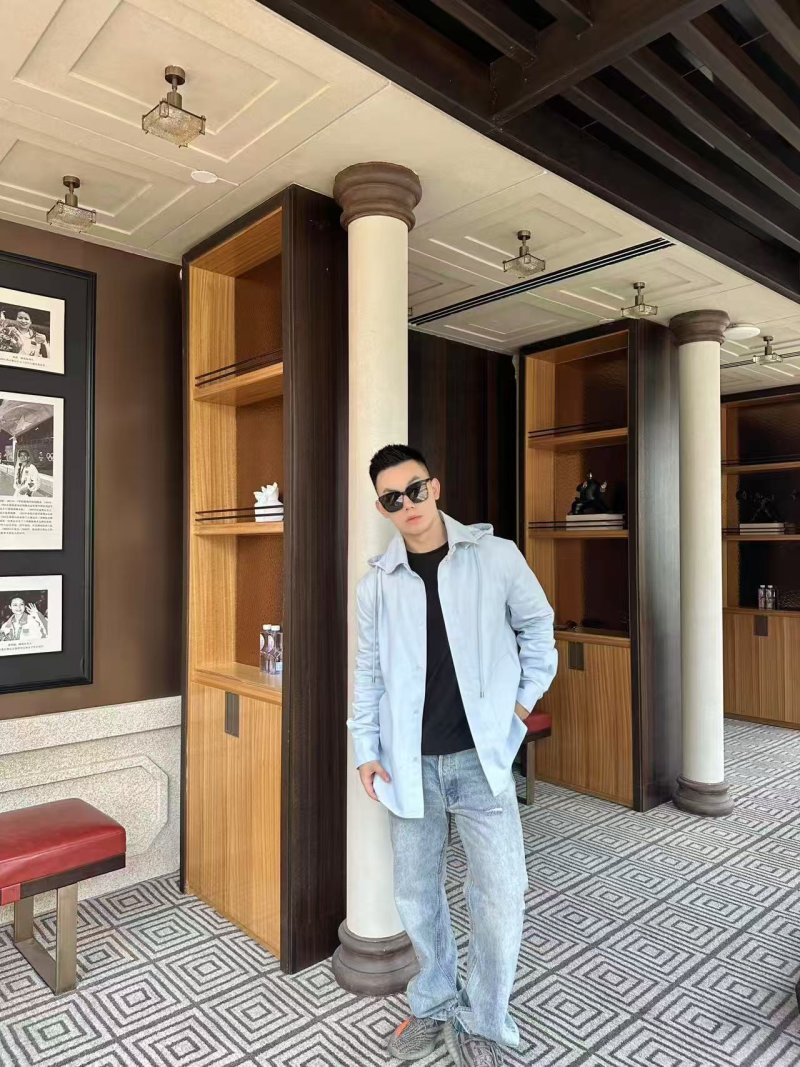 Loewe White Hooded Zip Jacket view