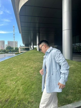 Loewe White Hooded Zip Jacket view 9