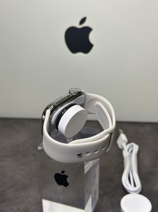 Apple Watch S10 46mm Titanium Silver Replica view 6