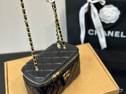 Chanel Black Quilted Box Bag with Gold Chain Strap view 2