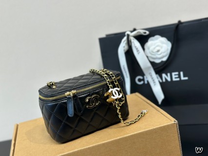 Chanel Black Quilted Box Bag with Gold Chain Strap view 9