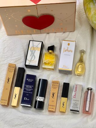 Luxury Beauty & Fragrance Dual-Door Heart Gift Box Set view 8