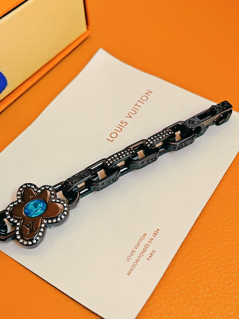Louis Vuitton Paradise Stone Three-Tone Bracelet view
