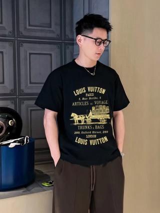 Louis Vuitton Articles de Voyage Black T-Shirt view 5