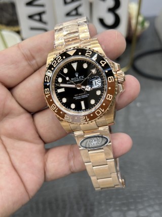 Rolex GMT-Master II 40mm Rose Gold Black Dial view 5