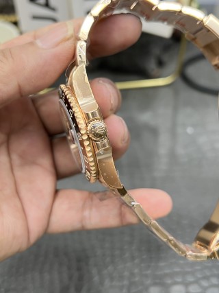 Rolex GMT-Master II 40mm Rose Gold Black Dial view 6