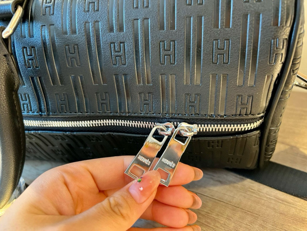 Hermès Black H-Logo Travel Duffel Bag 50cm view