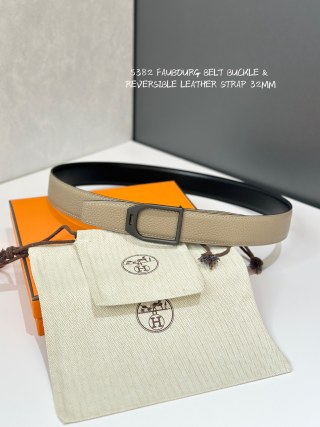Hermès 5382 Reversible Leather Belt 32mm Brown view 2