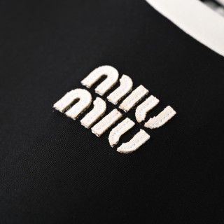 Miu Miu Contrast Collar Logo Embroidered T-Shirt Black view 7