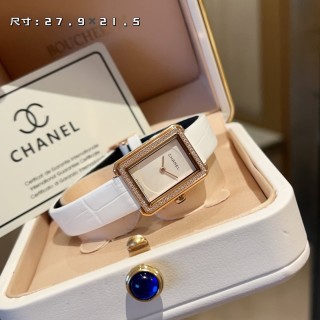 Chanel Boy·Friend H4883 Small Square Watch Rose Gold White