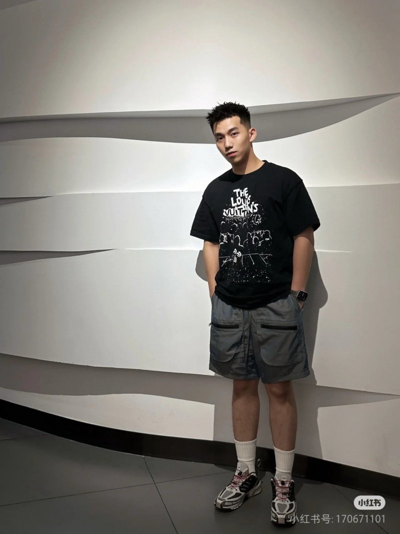 Black Graphic Print Short Sleeve T-Shirt view